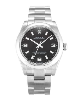 Oyster Perpetual Date Salmon Dial 15200 Close-Up Focus
