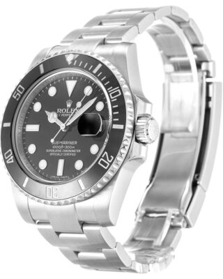 Submariner Black Dial 116610LN Close-Up Focus