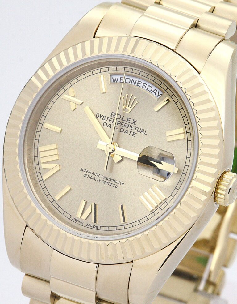 Day-Date II Gold Dial 218238 Angle Detail