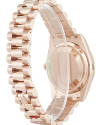 Day-Date Rose Dial 118235 F Angle Detail