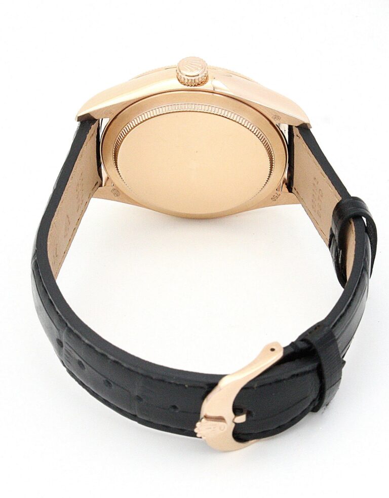 Cellini Black Dial 5310-2 Close-Up Focus
