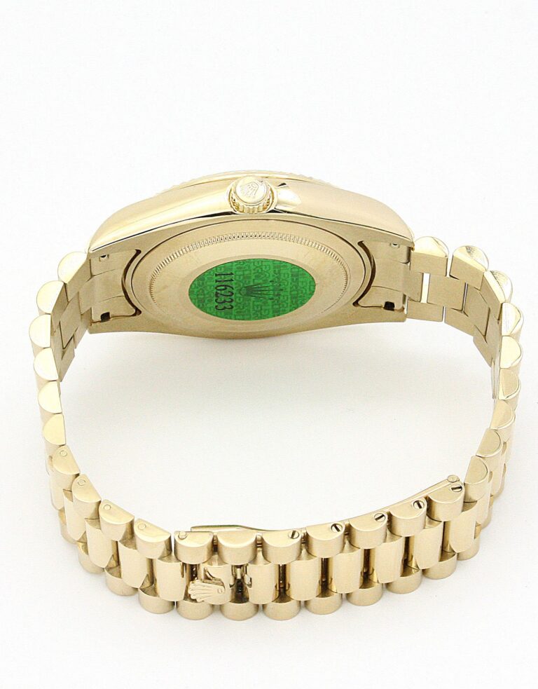 Day-Date II Gold Dial 218238 Close-Up Focus