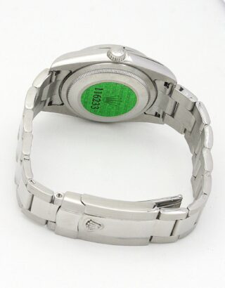 Oyster Perpetual Lady White Dial 177200 Close-Up Focus