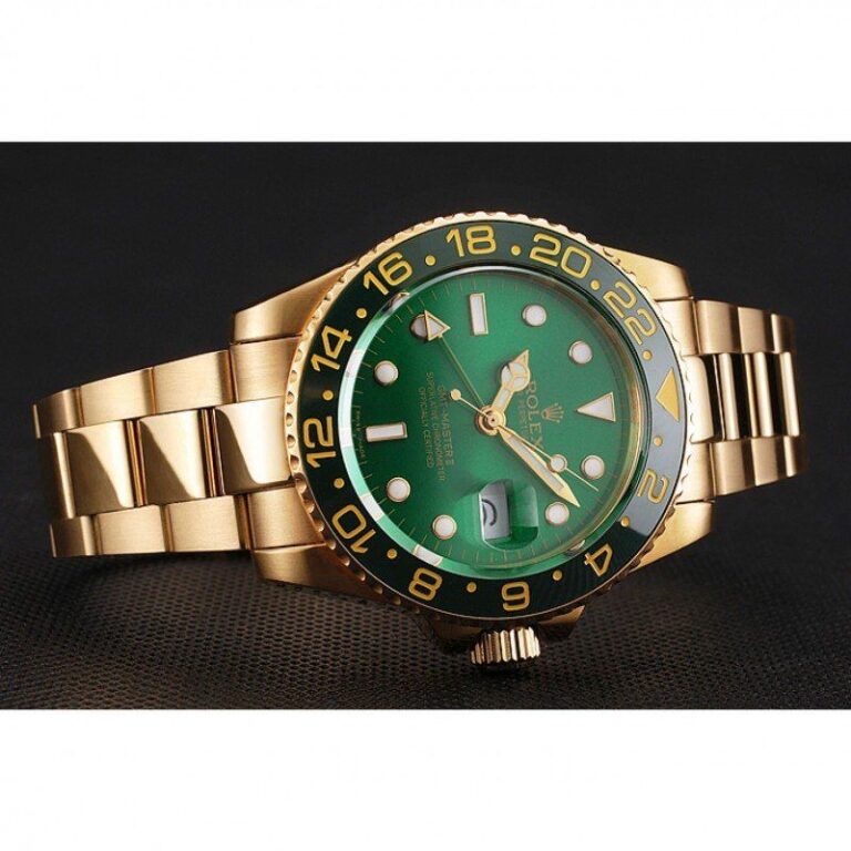 Superclone GMT-Master II Green Dial 116718LN Close-Up Focus