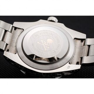 Submariner Black Dial 1454080 Feature Highlight