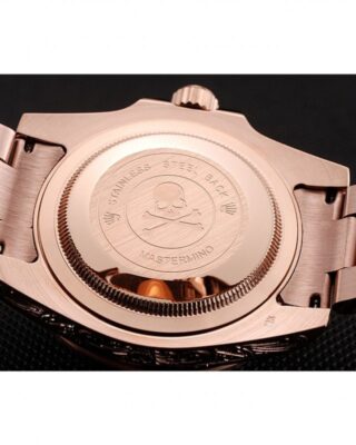 Submariner Green Dial 1454074 Feature Highlight