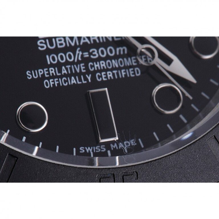 Submariner Black Dial 621995 Feature Highlight