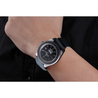 Submariner Black Dial 98230 Visual Detail