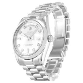 Day-Date Silver Dial 118209 Angle Detail