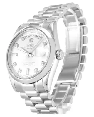 Day-Date Silver Dial 118209 Angle Detail