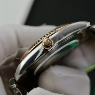 Datejust Black Dial fluted Bezel Two Tone Jubilee Bracelet