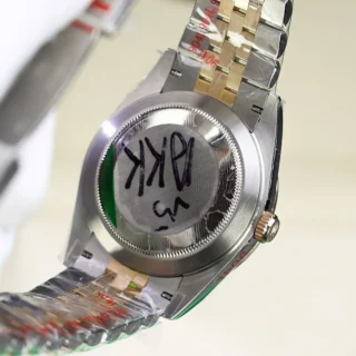 Datejust Champagne Dial Fluted Bezel Jubilee Bracelet