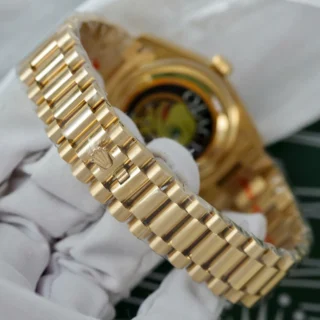 Day-Date Champagne Dial fluted Bezel Presidential Bracelet