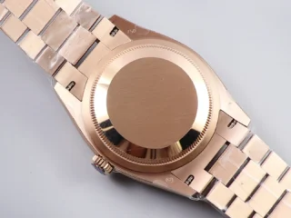 Day-Date White Dial Fluted Bezel Presidential Dial