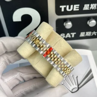 Datejust Champagne Dial Diamond Bezel