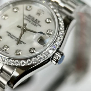 Datejust Pearl dial Fluted Bezl Jubilee Bracelet