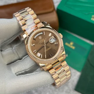 Day-Date Chocolate Dial Fluted Bezel Rose Gold Presidential Bracelet