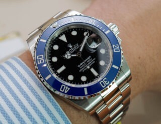 Superclone Submariner "Cookie Monster" Black Dial 126619LB Profile Shot