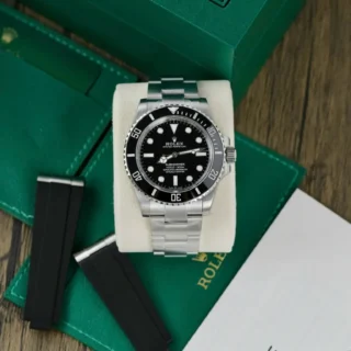 Submariner No Date Black Bezel Black Dial Oyster Bracelet