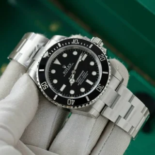 Submariner No Date Black Bezel Black Dial Oyster Bracelet