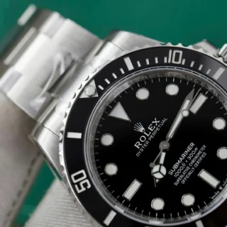 Submariner No Date Black Bezel Black Dial Oyster Bracelet