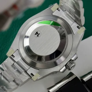 Submariner No Date Black Bezel Black Dial Oyster Bracelet