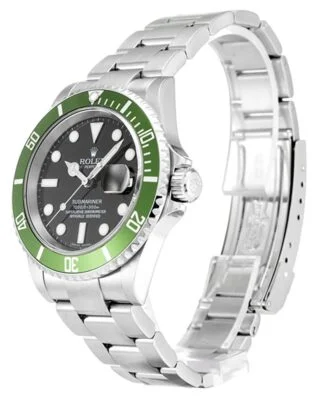 Submariner Black Dial 16610LV "Kermit" Perspective View