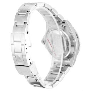Submariner Black Dial 16610LV "Kermit" Angle Detail