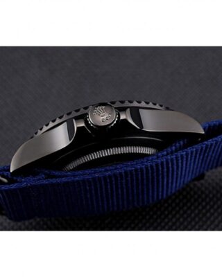Submariner Black Dial 622008 Profile Shot