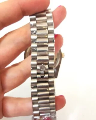 Day-Date Silver Dial 118346 Design Element