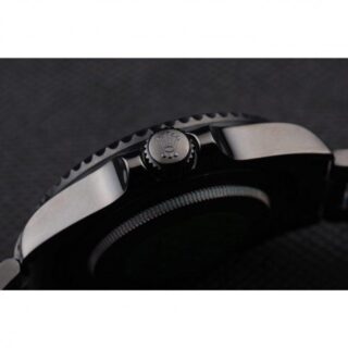 Milgauss White Dial PR116610 Feature Highlight