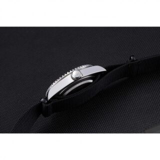 Submariner Black Dial 621988 Style Perspective