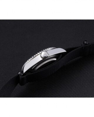 Submariner Black Dial 621988 Style Perspective