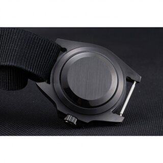 Submariner Black Dial 622006 Style Perspective