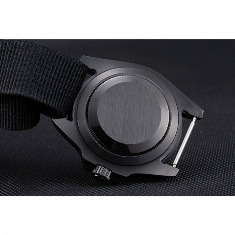 Submariner Black Dial 622006 Style Perspective
