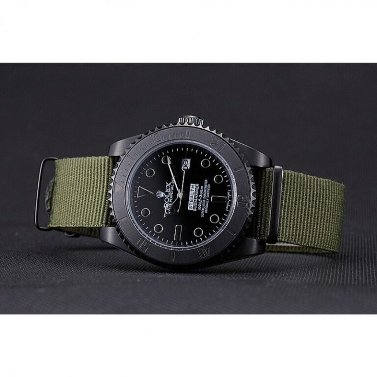 Submariner Black Dial 621995 Design Element