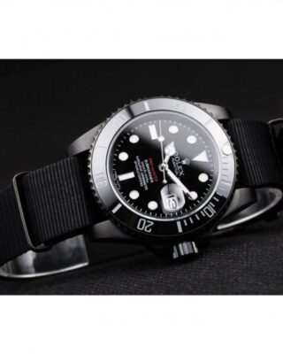 Superclone Submariner Black Dial REP016826 Close-Up Focus