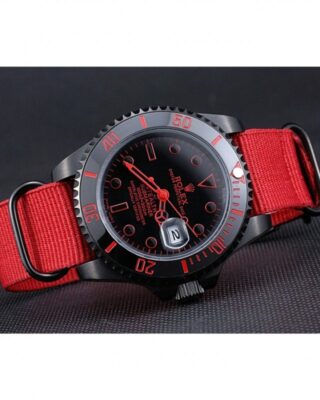 Submariner Black Dial 622010 Close-Up Focus