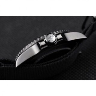 Superclone GMT-Master II Black Dial REP016827 Style Perspective
