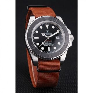 Submariner Black Dial 621387 Angle Detail