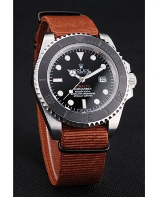 Submariner Black Dial 621387 Angle Detail