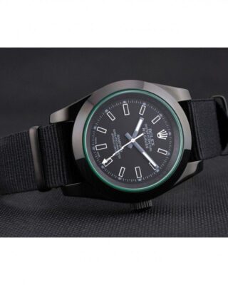 Milgauss Black Dial 622001 Close-Up Focus