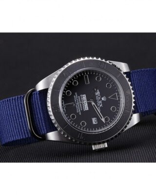Submariner Blue Dial 621989 Close-Up Focus