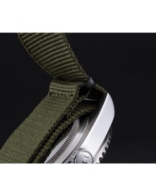 Submariner Black Dial 621990 Style Perspective