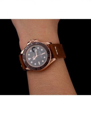 Yacht-Master Black Dial 1453860 Alternate Angle