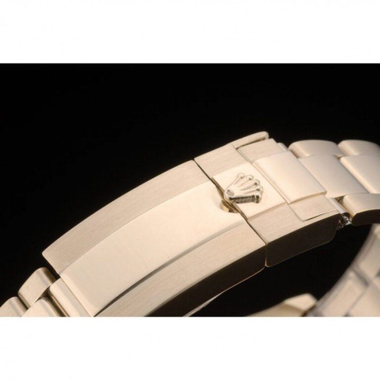 Daytona Black Dial 80251 Profile Shot