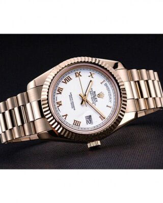 Day-Date White Dial 622546 Close-Up Focus