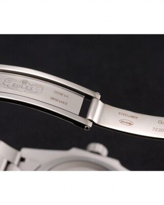 Superclone GMT-Master II Black Dial 1453747 Alternate Angle
