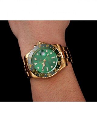 Superclone GMT-Master II Green Dial 116718LN Alternate Angle