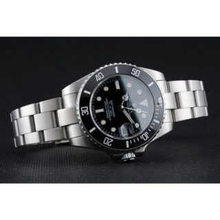 Submariner Black Dial 1454153 Close-Up Focus